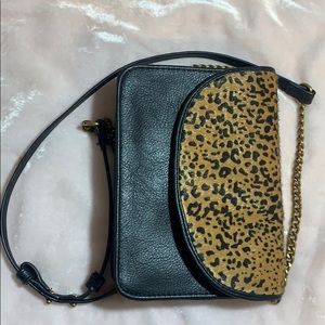 Small American Eagle Black and Leopard purse